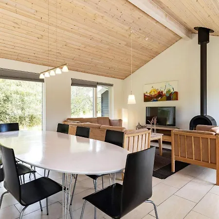 8 Person In Albaek-by Traum Ferienhaus *